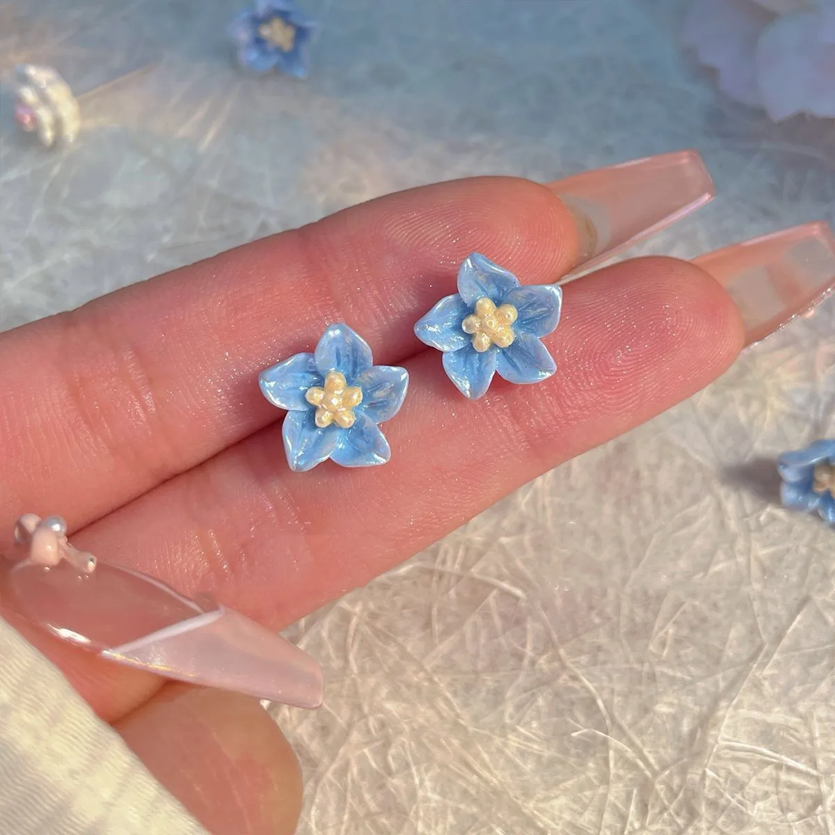 Resin Blue Camellia Stud Earring for Women New Trend Sweet Jewelry Accessory Wholesale Wedding Christmas Gift