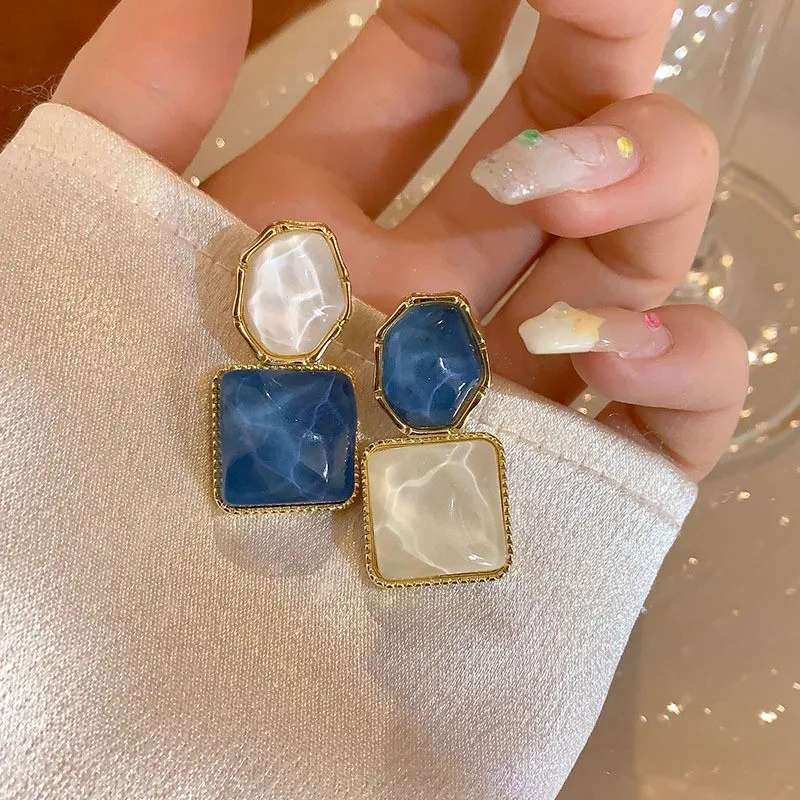 Symmetrical Blue Purple Big Square Rhombus Drop Earrings Female Simple Sparkling Waves Geometric Ear Jewelry Christmas Gift