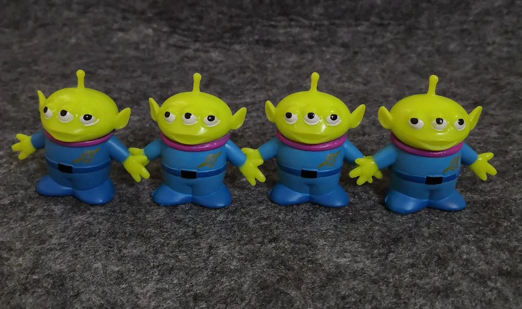 12pcs Toy Story Alien Chibi Figures Anime Disney Three Eyes Mini Doll Pvc Car And Desk Ornament Toys Christmas Gift Collection