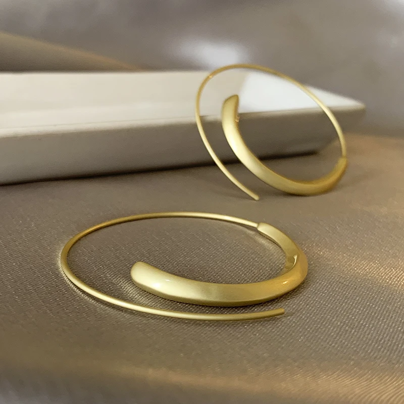 2025 New Design Matte Gold Gold Color Circle Earrings for Women's Fashion Jewelry Girl‘s Christmas Party Exaggerated Accessories