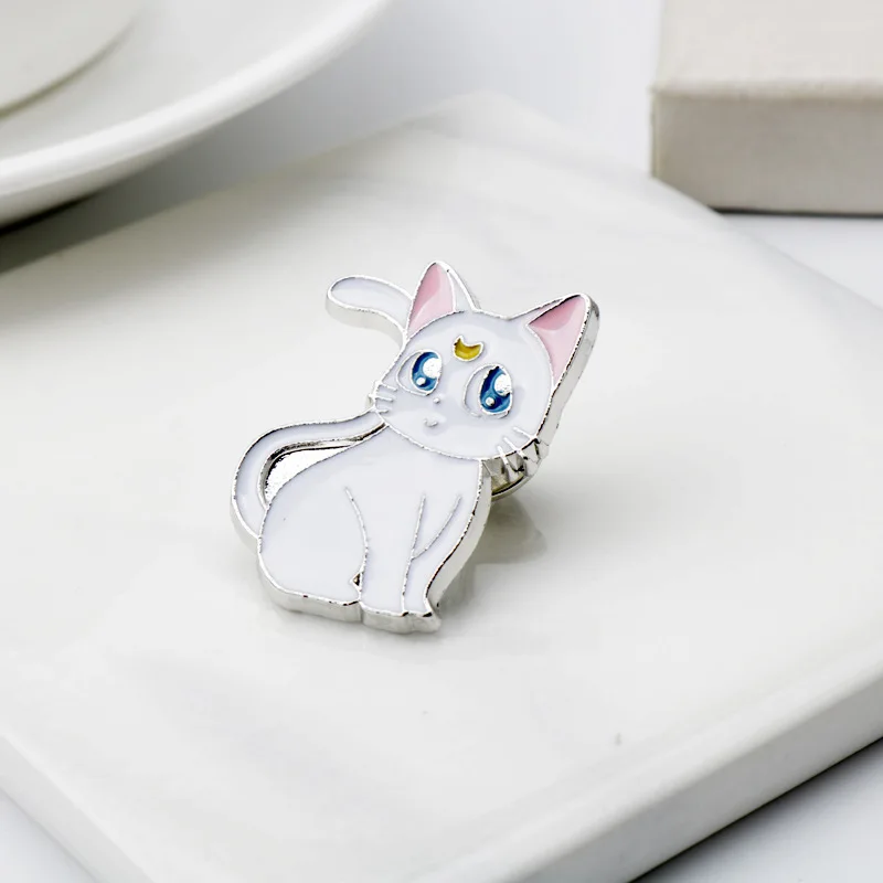 3pcs/set Anime Friends Enamel Pin Brooches for Women Manga Lapel Pins Badges on Backpack Cosplay Accessories Christmas Gift