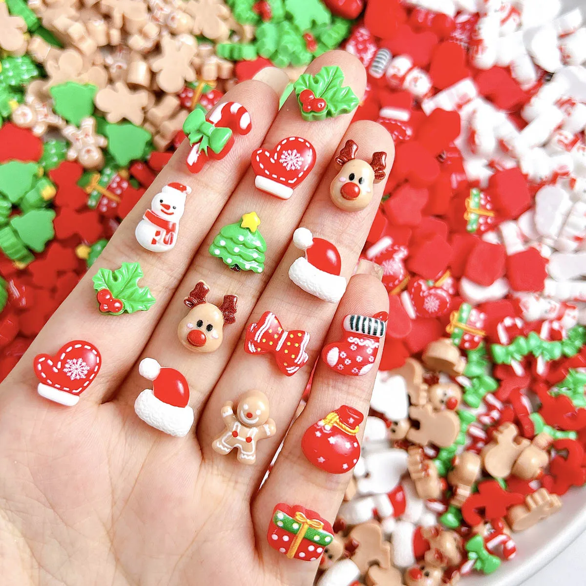 20PCS Kawaii Painted Snowman Gloves Resin Nail Charms 3D Cartoon Reindeer Gift Box Nail Art Decorations DIY Christmas Nail Parts