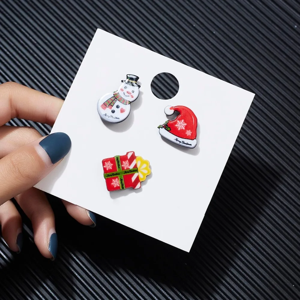 Fashion Xmas Brooch Badge Set for Women Christmas Pins Snowman Snowflake Deer Bell Hat Sock Tree Cartoon Cute Jewelry Gift