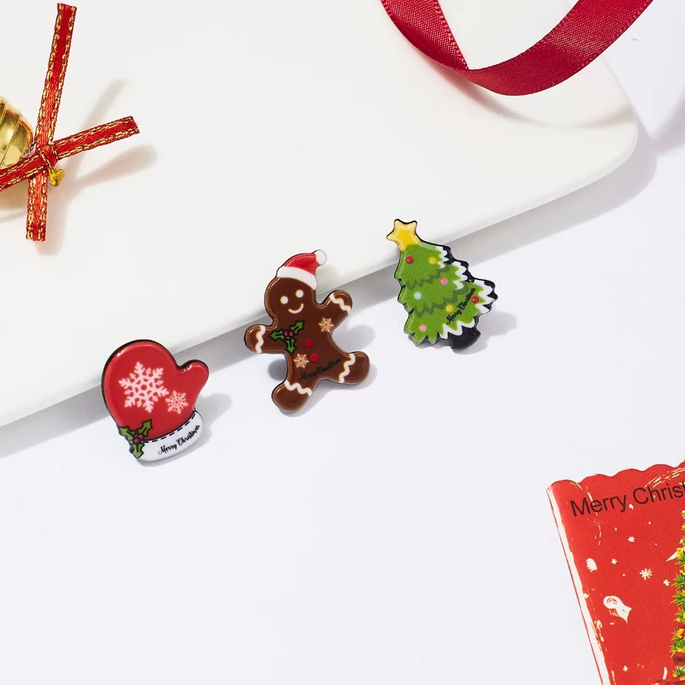 Fashion Xmas Brooch Badge Set for Women Christmas Pins Snowman Snowflake Deer Bell Hat Sock Tree Cartoon Cute Jewelry Gift