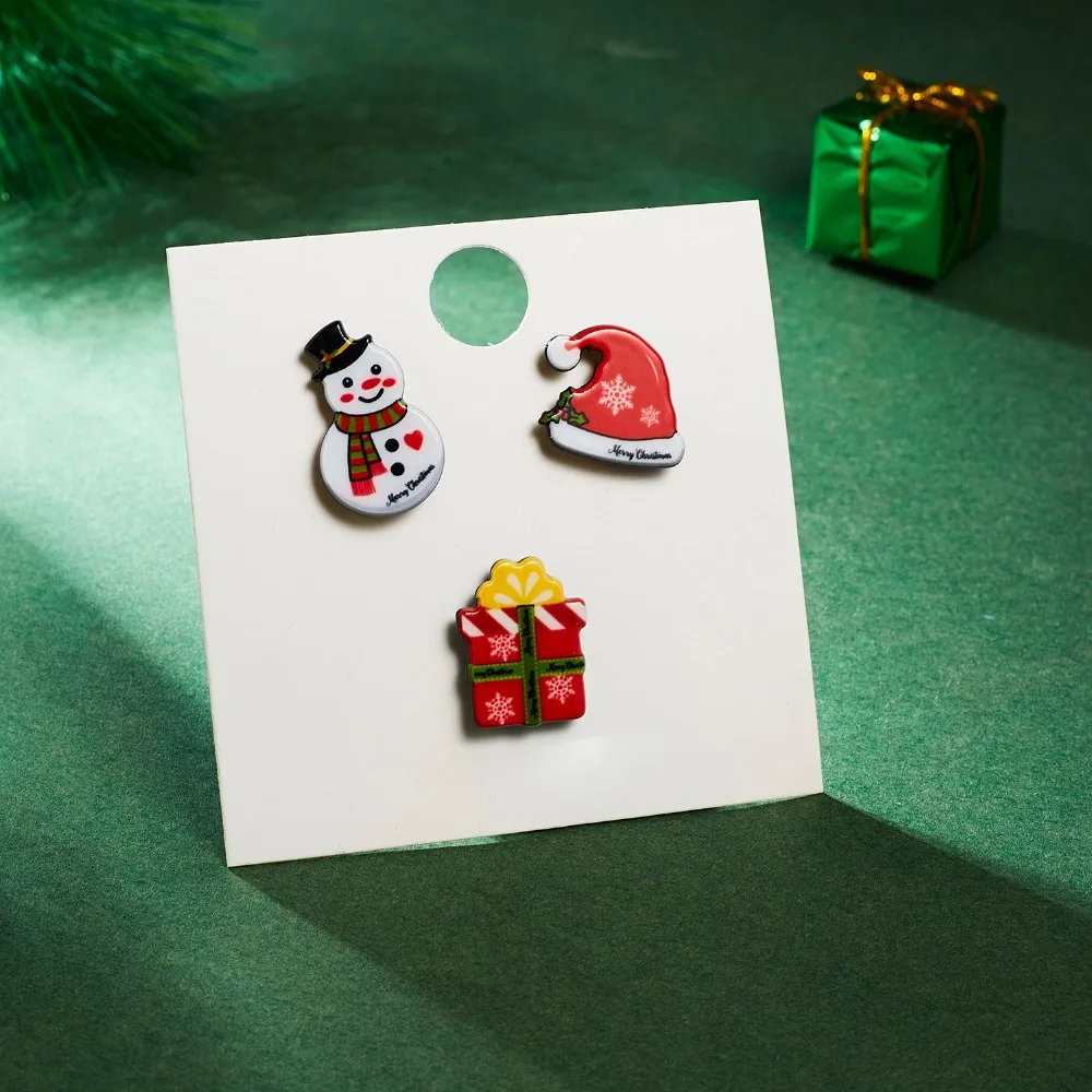 Fashion Xmas Brooch Badge Set for Women Christmas Pins Snowman Snowflake Deer Bell Hat Sock Tree Cartoon Cute Jewelry Gift