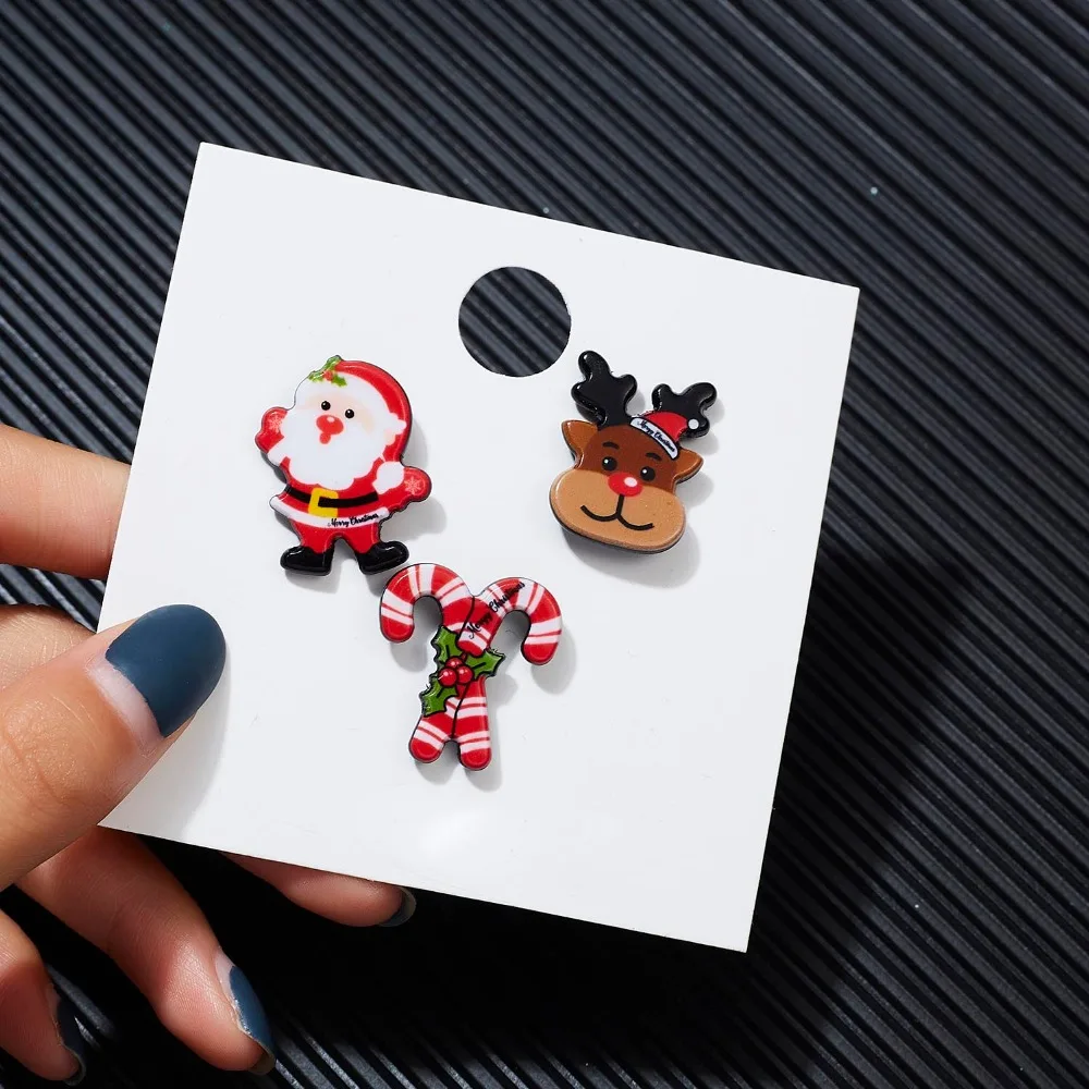 Fashion Xmas Brooch Badge Set for Women Christmas Pins Snowman Snowflake Deer Bell Hat Sock Tree Cartoon Cute Jewelry Gift