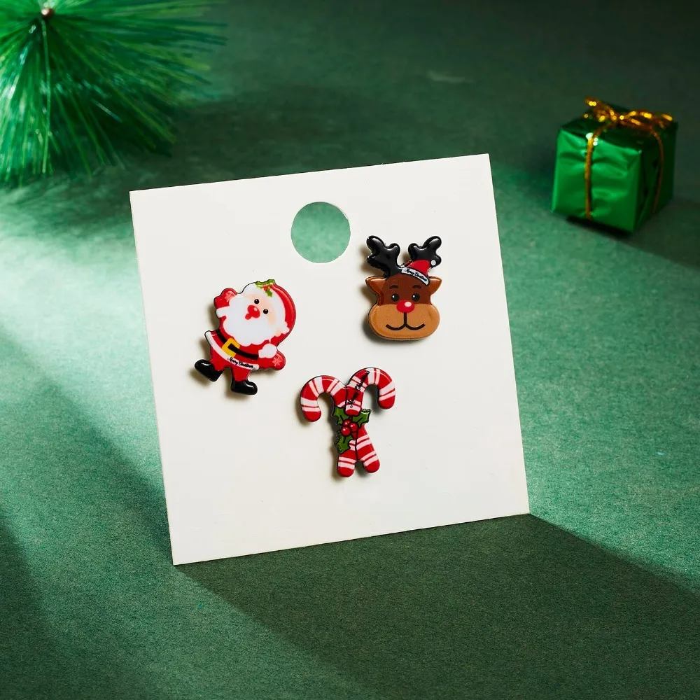 Fashion Xmas Brooch Badge Set for Women Christmas Pins Snowman Snowflake Deer Bell Hat Sock Tree Cartoon Cute Jewelry Gift