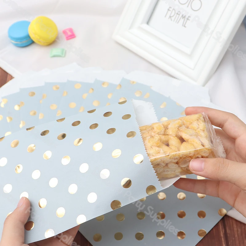 12pcs Thicken Gift Paper Bag Dot Stickers Toffee Sweets Cookies Heart Kraft Paper Bag Christmas Party Craft Bags Pouch Birthday