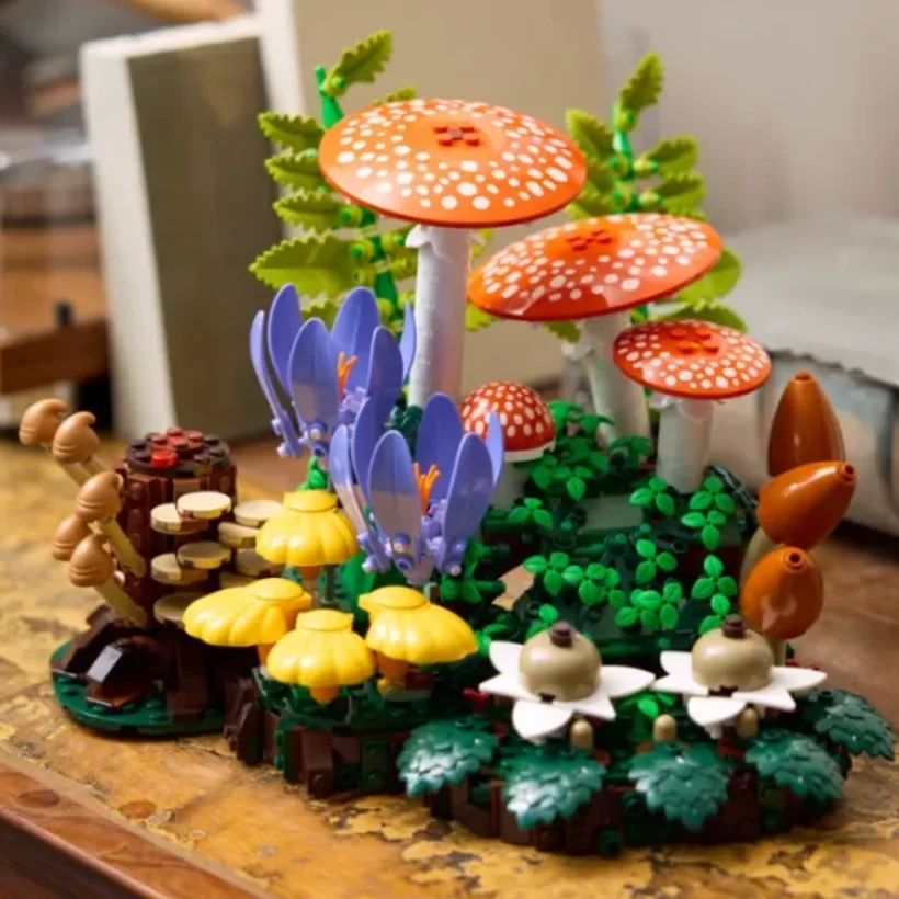 2026  806pcs Botanical Collection Woodland Mushrooms Building Block Puzzle Model Toy For Ornament Birthday Christmas Gifts