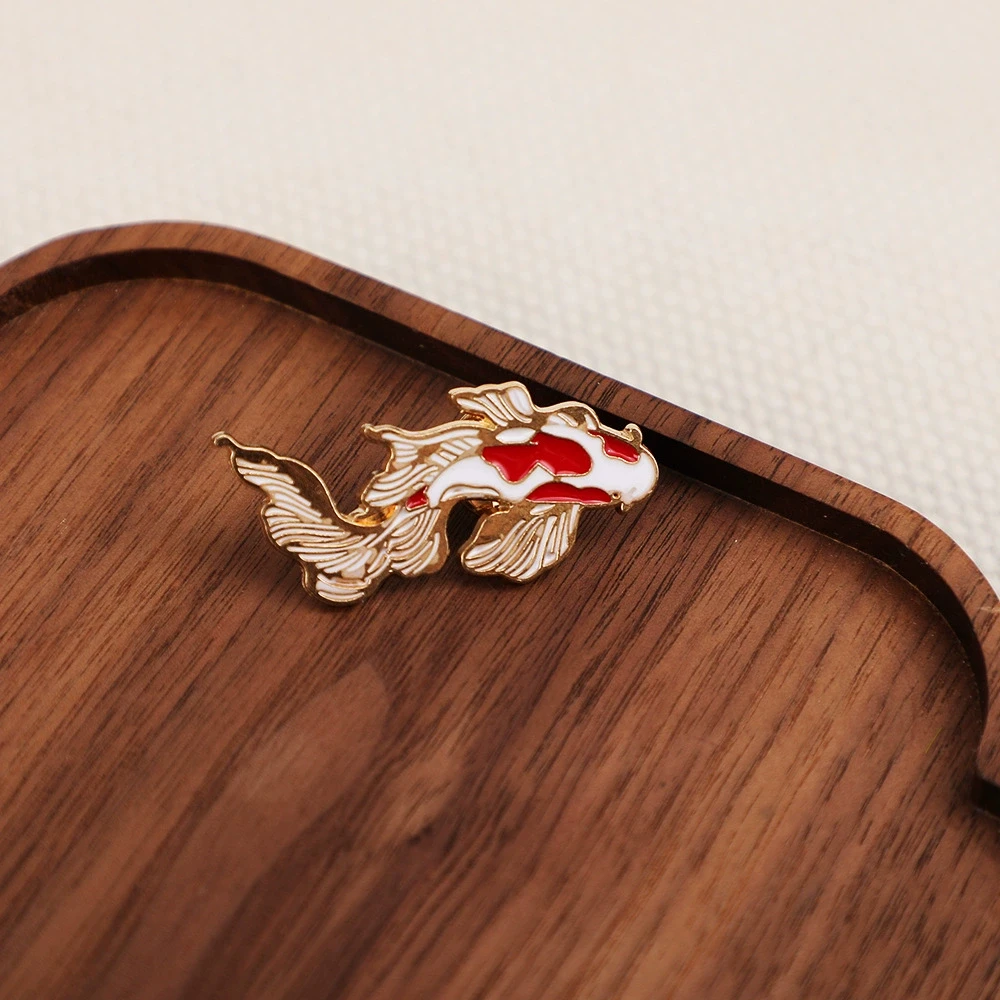 Enamel Red Koi Fish Chinese Style Brooch Badge for Women Brooches Pin Badges Alloy Backpack Icons Christmas Jewelry Gift