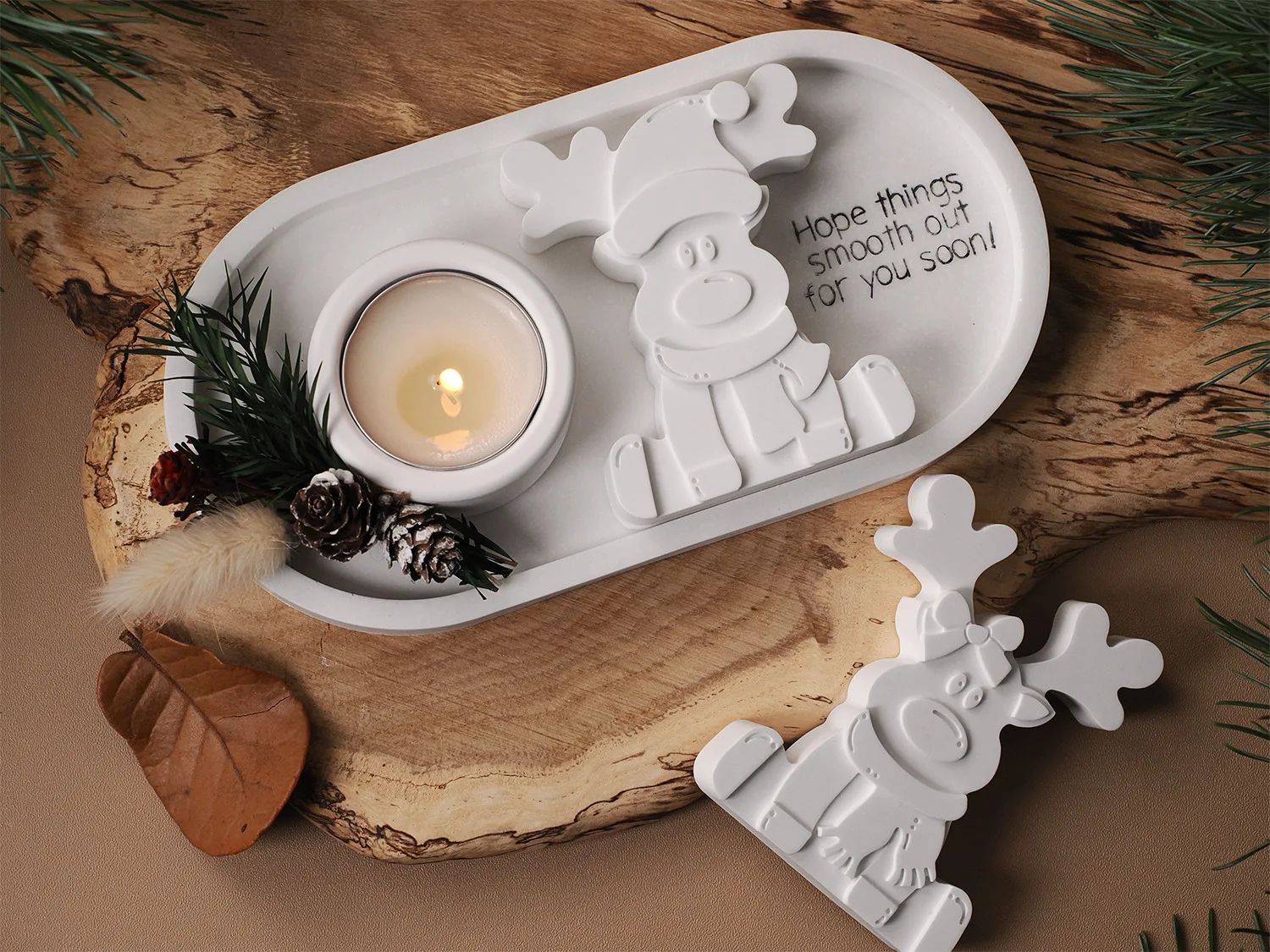Christmas Silicone Mold Sitting Reindeer Resin Casting Mold for DIY Ornament Holiday Party Decor Gift Winter Party Decoration