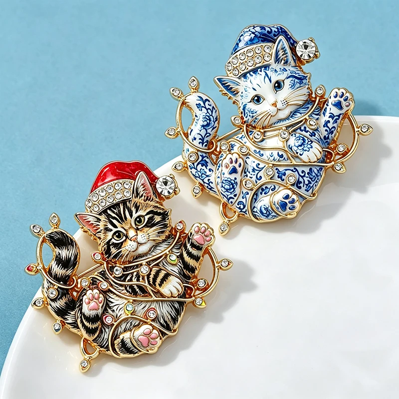 Wuli&baby Lovely Christmas Cat Brooches For Women Unisex 2-color Rhinestone Colorful Lights Kitten New Year Party Brooch Pins