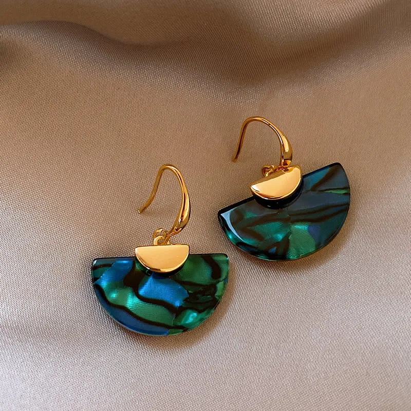 Design Sense Green Texture Fan-shaped Pendant Earrings 2025 New Jewelry Unusual Fashion Accessories For Women's Christmas Earrin