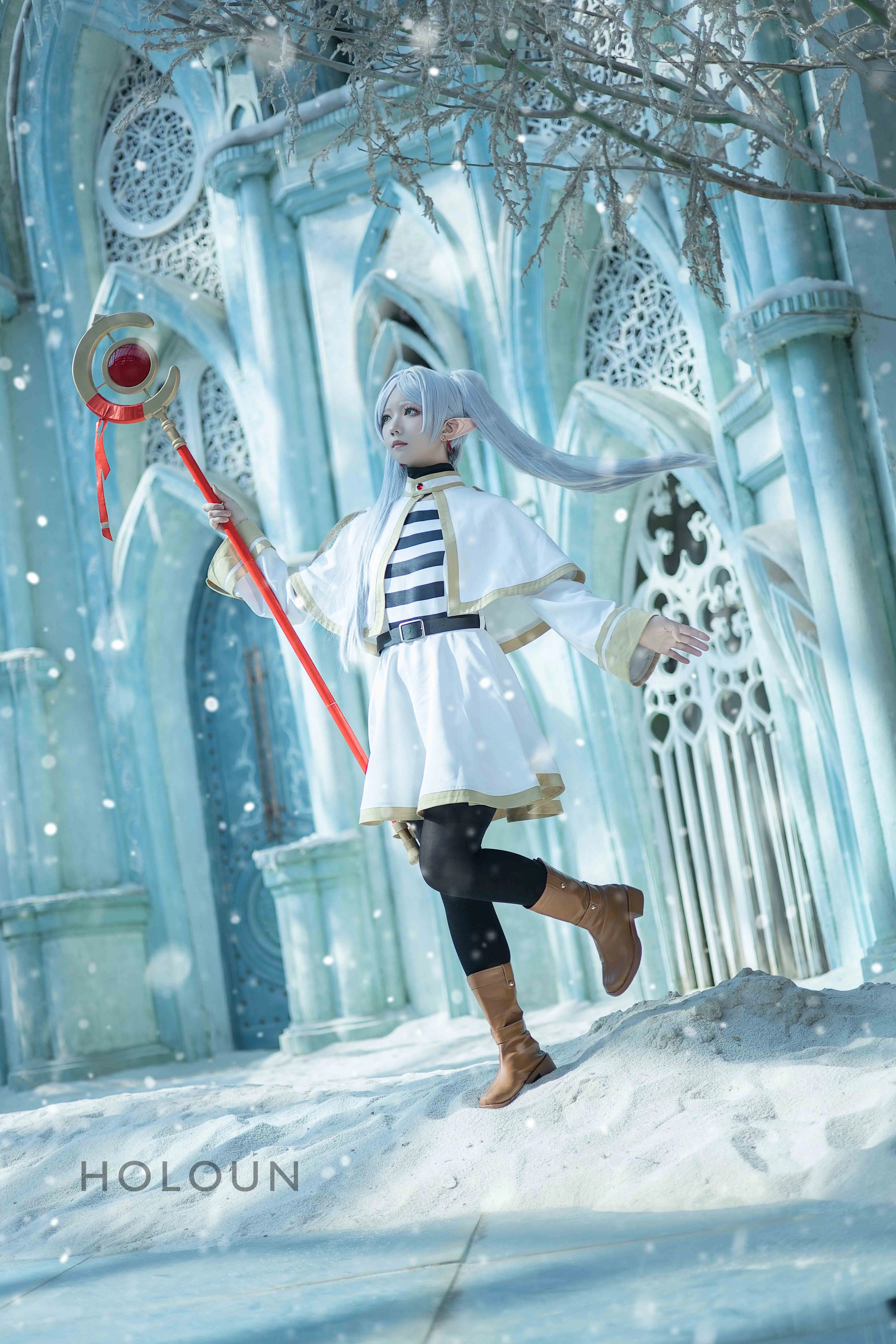 HOLOUN Frieren Beyond Journey's End Anime Frieren Cosplay Costume Shawl Cloak Dress Wig Grey Ponytail Rose Net Christmas