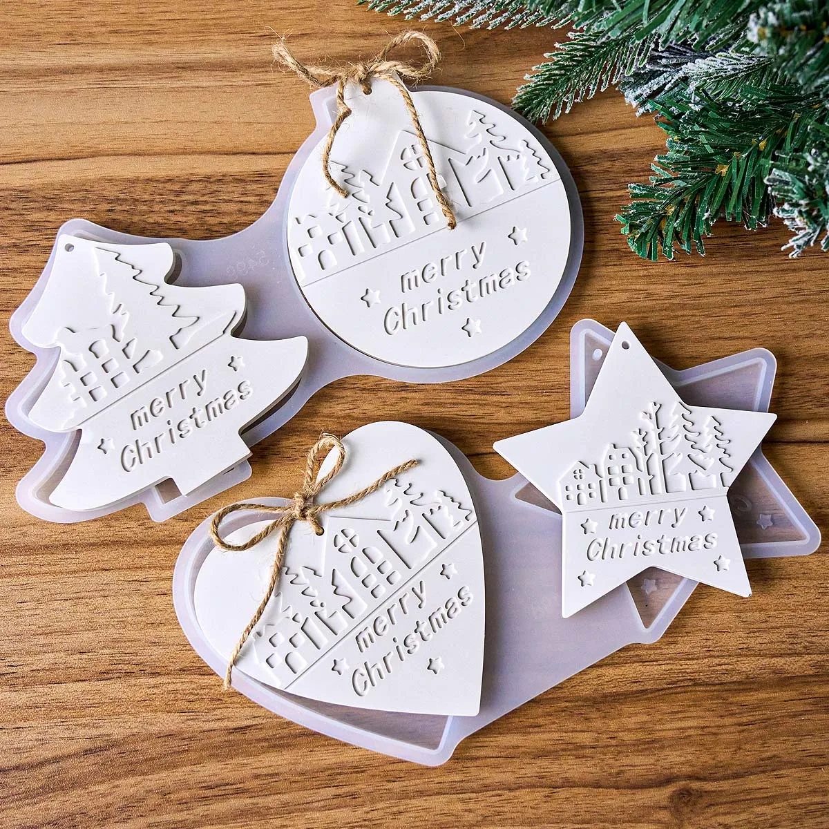 Christmas Heart Round Tree Star-Shaped Hanging Ornament Silicone Mold DIY Cement Plaster Clay Craft for Home Decor Craft Gift