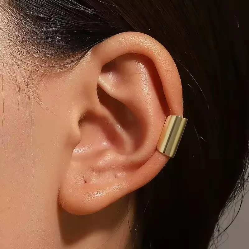 Fashion Exquisite Rhinestone Decor Ear Cuff Earring for Woman Ear 2025 Summer New Arrival Christmas Jewelry Gift