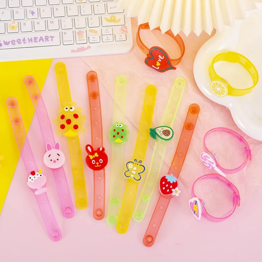 12-60Pcs Cute Cartoon Glowing Bracelet Kids Birthday Party Wedding Guest Gift Halloween Christmas Carnival Party Gift Decoration