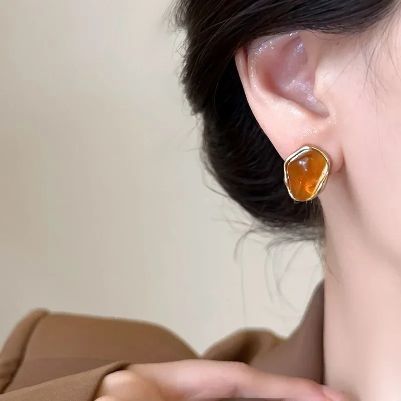 Maillard French Amber Color Irregular Geometric Stones Stud Earrings for Women Simple Unique Girl Jewelry Christmas Gift