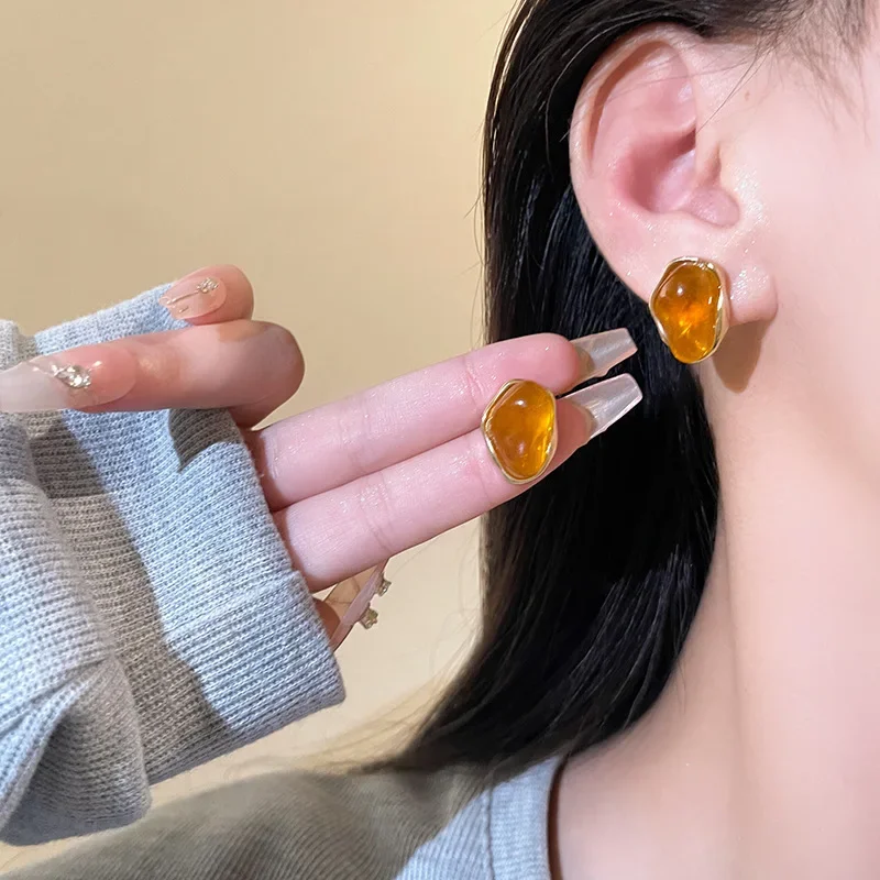 Maillard French Amber Color Irregular Geometric Stones Stud Earrings for Women Simple Unique Girl Jewelry Christmas Gift