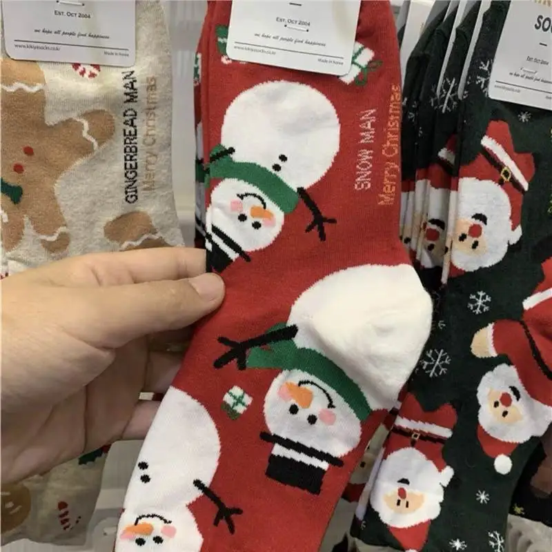 4 Pairs Men Women Christmas Printed Socks Cartoon Snowman Gingerbread Man Reindeer Santa Claus Suitable All Seasons Casual Socks