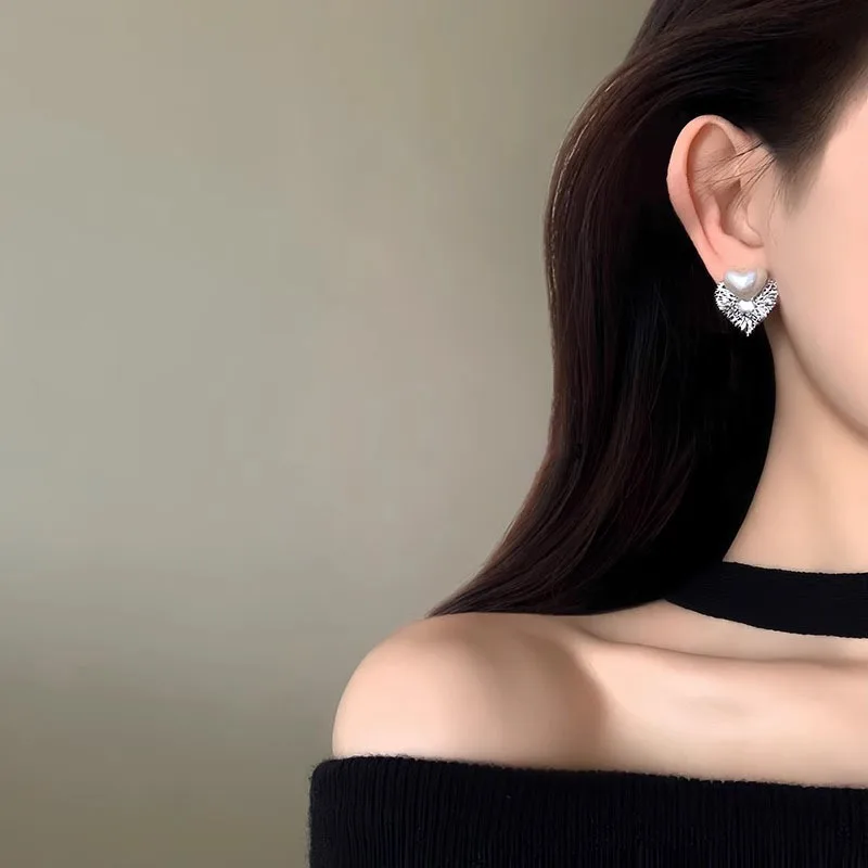 Metal Wing Heart Imitation Pearl Geometry Stud Earrings For Women Jewelry Simple Wedding Christmas Girl Gift Jewelry Wholesale