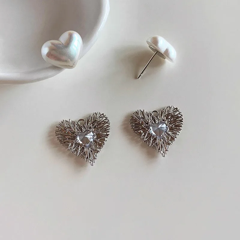 Metal Wing Heart Imitation Pearl Geometry Stud Earrings For Women Jewelry Simple Wedding Christmas Girl Gift Jewelry Wholesale