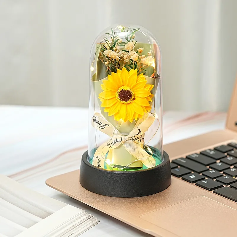 Everlasting Rose LED Glass Dome Bouquet Romantic Illuminated Ornament Perfect Valentine's Day Christmas Home Decor Romantic Gift