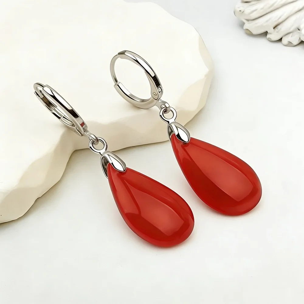 Green water droplet pendant earrings, crystal clear ice red water droplet design, vintage long women's earrings, Christmas gift.