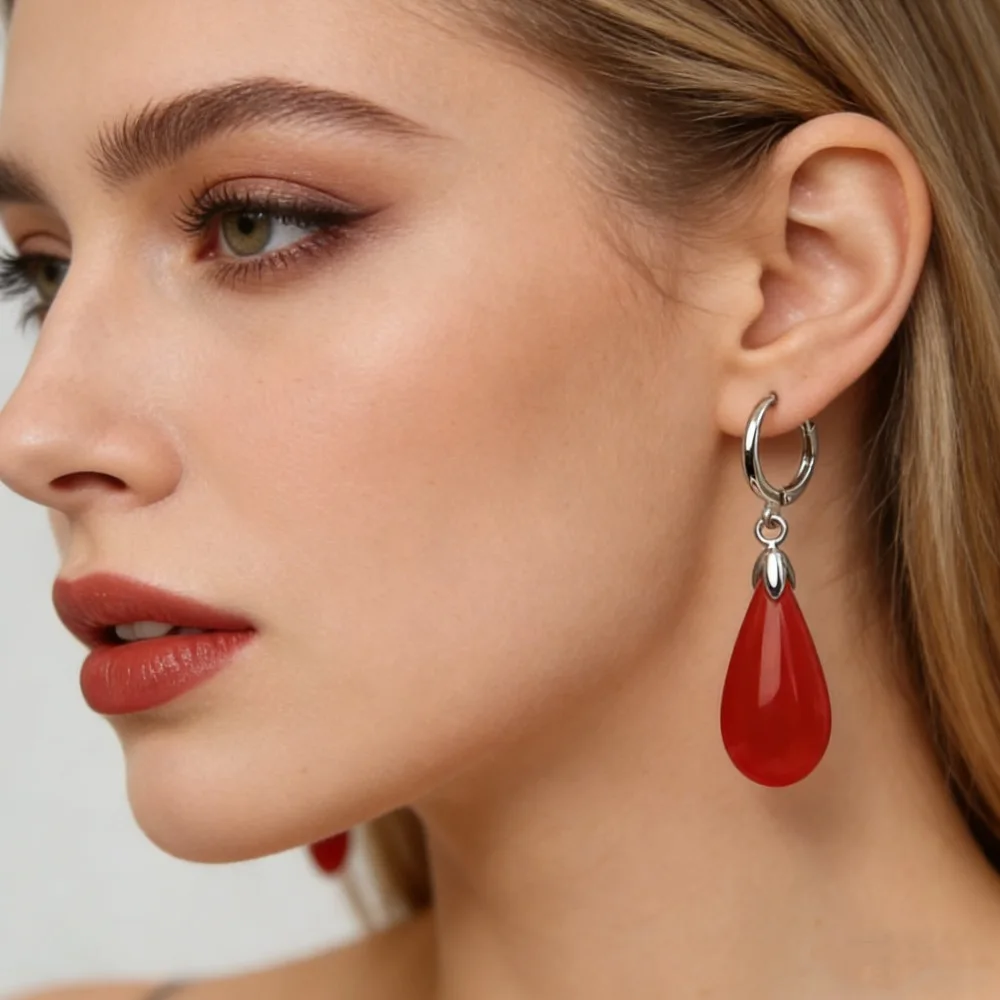 Green water droplet pendant earrings, crystal clear ice red water droplet design, vintage long women's earrings, Christmas gift.