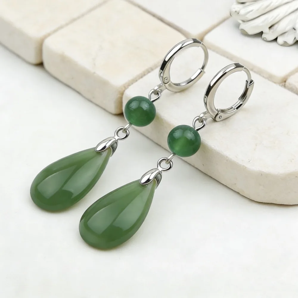 Green water droplet pendant earrings, crystal clear ice red water droplet design, vintage long women's earrings, Christmas gift.