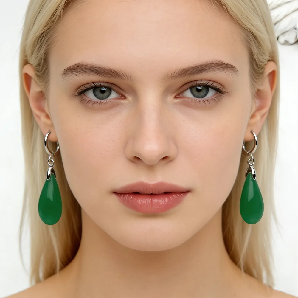 Green water droplet pendant earrings, crystal clear ice red water droplet design, vintage long women's earrings, Christmas gift.