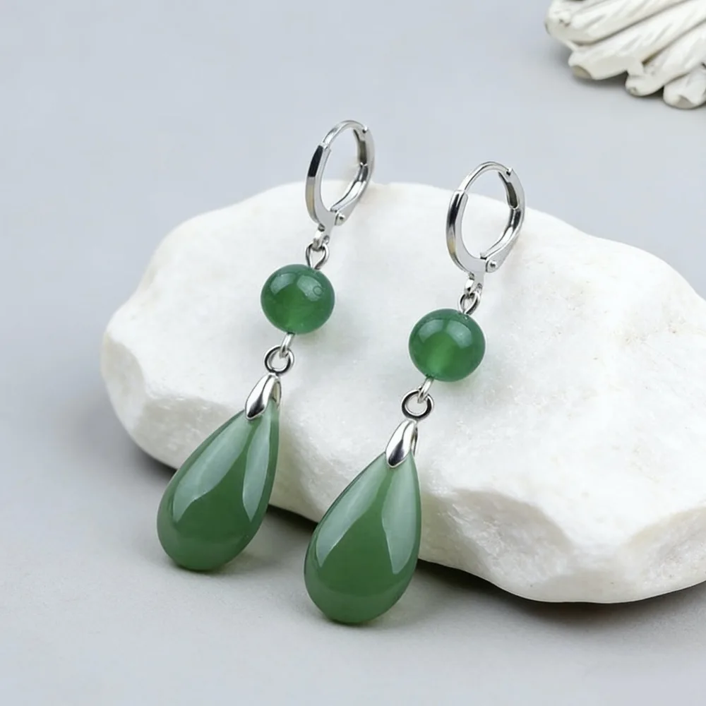 Green water droplet pendant earrings, crystal clear ice red water droplet design, vintage long women's earrings, Christmas gift.