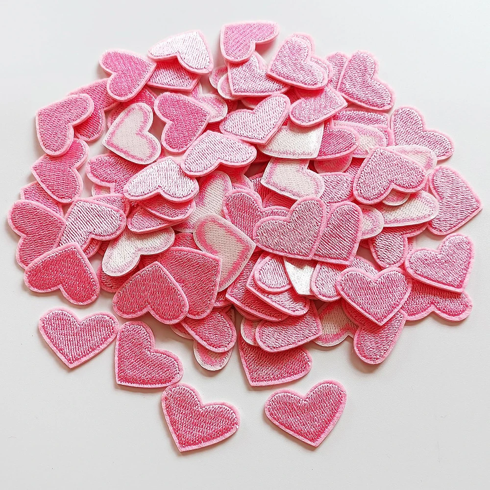 20Pcs Red Heart Embroidery Patch Fabric For Christmas Clothes Bags Hats Festival Decoration Iron On Patches Stickers DIY Repair