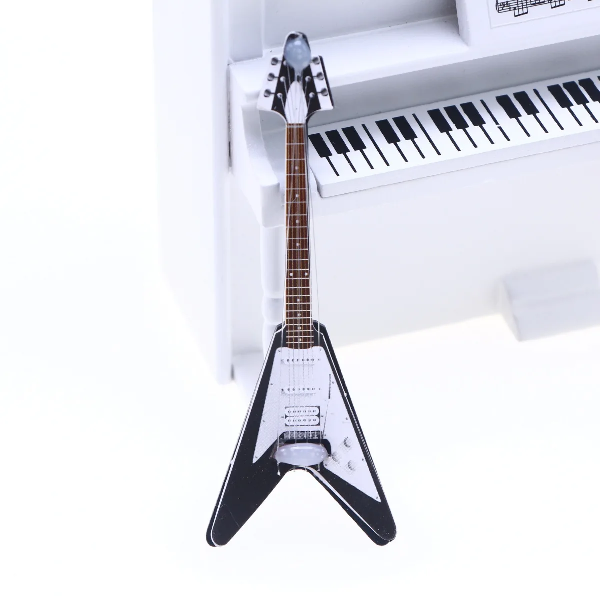1Pc Dollhouse Mini Christmas Wood Grain Violin Instrument Simulation Popular Guitar Miniature Home Scene Model Decor Accessories