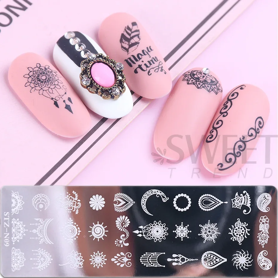 Nail Art Stamping Plate Snowflake Winter Christmas Rose Leaves Butterfly Desgin For Nail Polish Printing Template Tools Supplies
