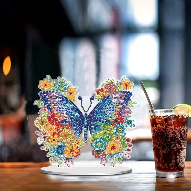 1 DIY Crystal Diamond Painting Decorative Item with Butterfly and Hummingbird Patterns Made of Acrylic Material for Christmas