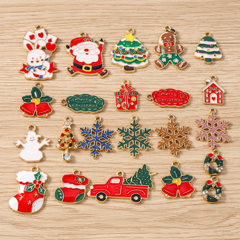 Tusember 10pcs Enamel Christmas Gingerbread House Charms for Christmas Necklaces Earrings Bracelets Pendant Craft