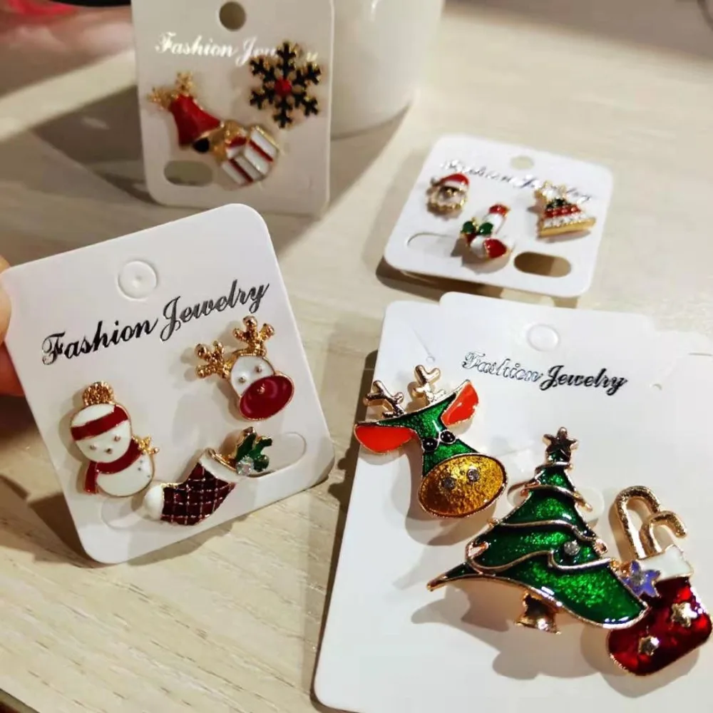 3pcs/set Merry Christmas Brooches Christmas Socks Christmas Tree Elk Enamel Badge Small Brooch Women Fashion Party Jewelry Gifts