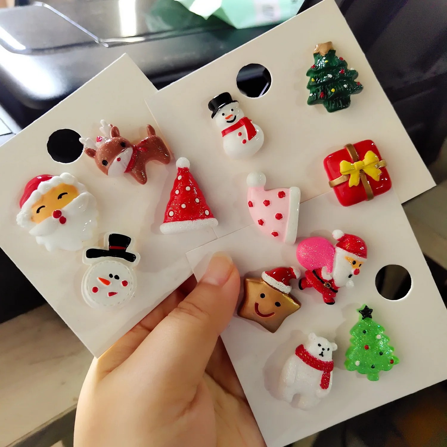 3pcs/set Merry Christmas Brooches Christmas Socks Christmas Tree Elk Enamel Badge Small Brooch Women Fashion Party Jewelry Gifts