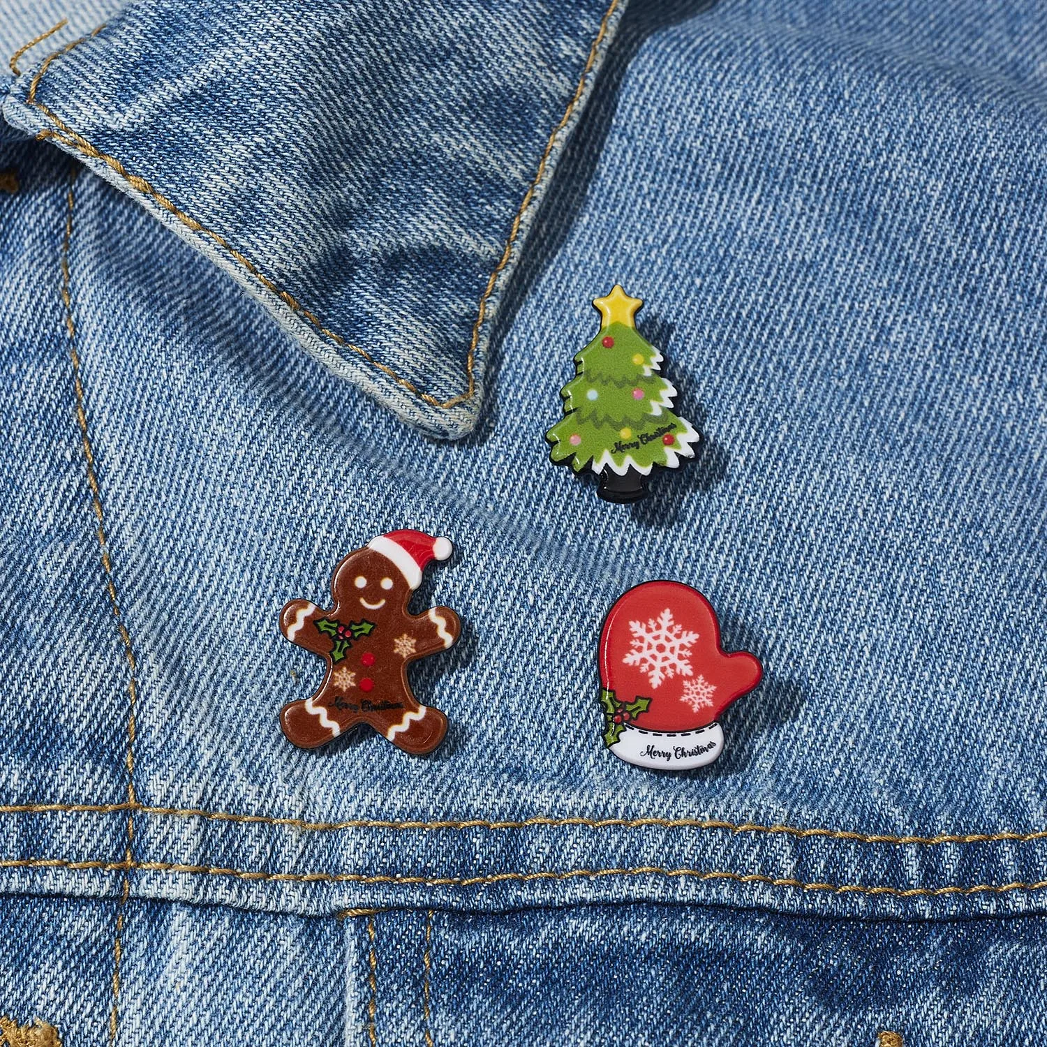 3pcs/set Merry Christmas Brooches Christmas Socks Christmas Tree Elk Enamel Badge Small Brooch Women Fashion Party Jewelry Gifts