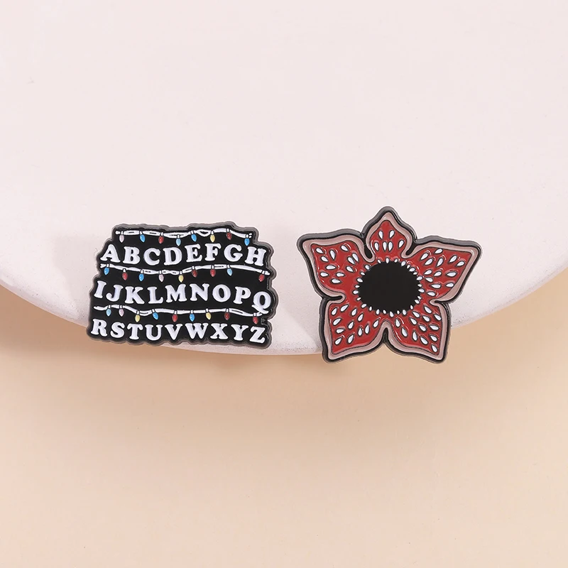 Sci-fi Horror American TV Series Enamel Pin Red Cannibal Flowers Christmas Lights Mug Brooches Lapel Badge Jewelry Gifts