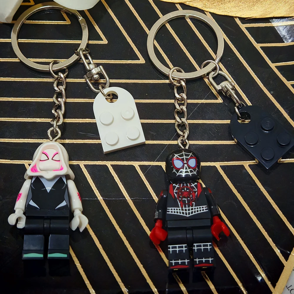 2pcs Beautiful Handmade 3D Cartoon Spider Gwen Couple Keychain Matching Anime Keyring Charms for Lovers Backpack Christmas Gifts