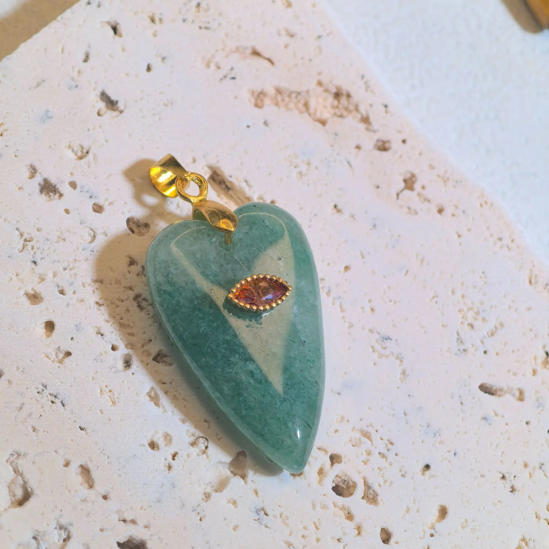 1pc Romantic Heartshape Natural Stone Pendant Green Aventurine Opal Stone Pendant for Women Jewelry Christmas Gift