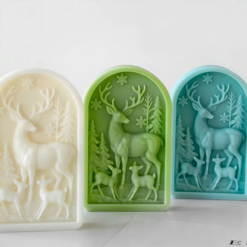 DIY Christmas Deer Silicone Candle Mold 3D Relief Reindeer Deer Aromatherapy Gypsum Crafts Resin Soap Mould Christmas Gift