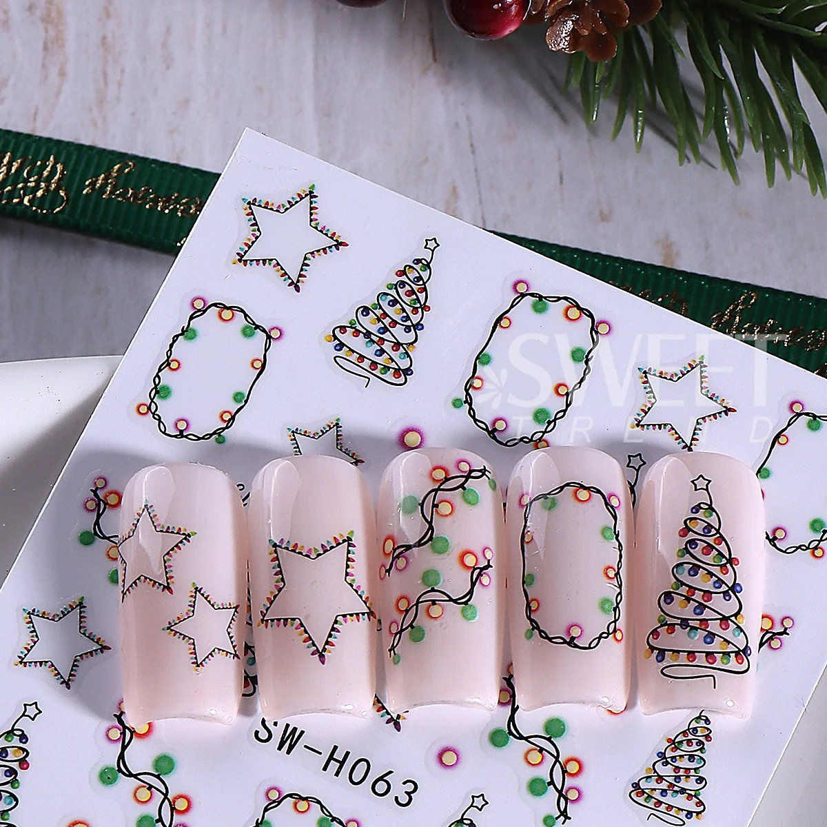 2pcs Luminous Christmas Light Nail Sticker Simple Xmas Tree Star Adhesive Decals Glow In The Dark Night Creative Winter Manicure