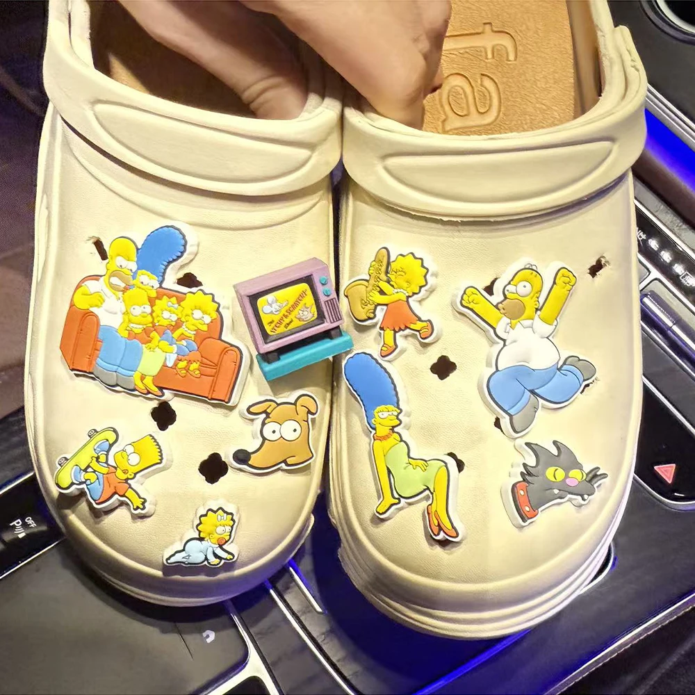 9-16pcs Hot toys Kawaii Simpson Shoe Charms For Slides Sandals, PVC Shoe Decorations Accessories For Christmas Gift Party Favor