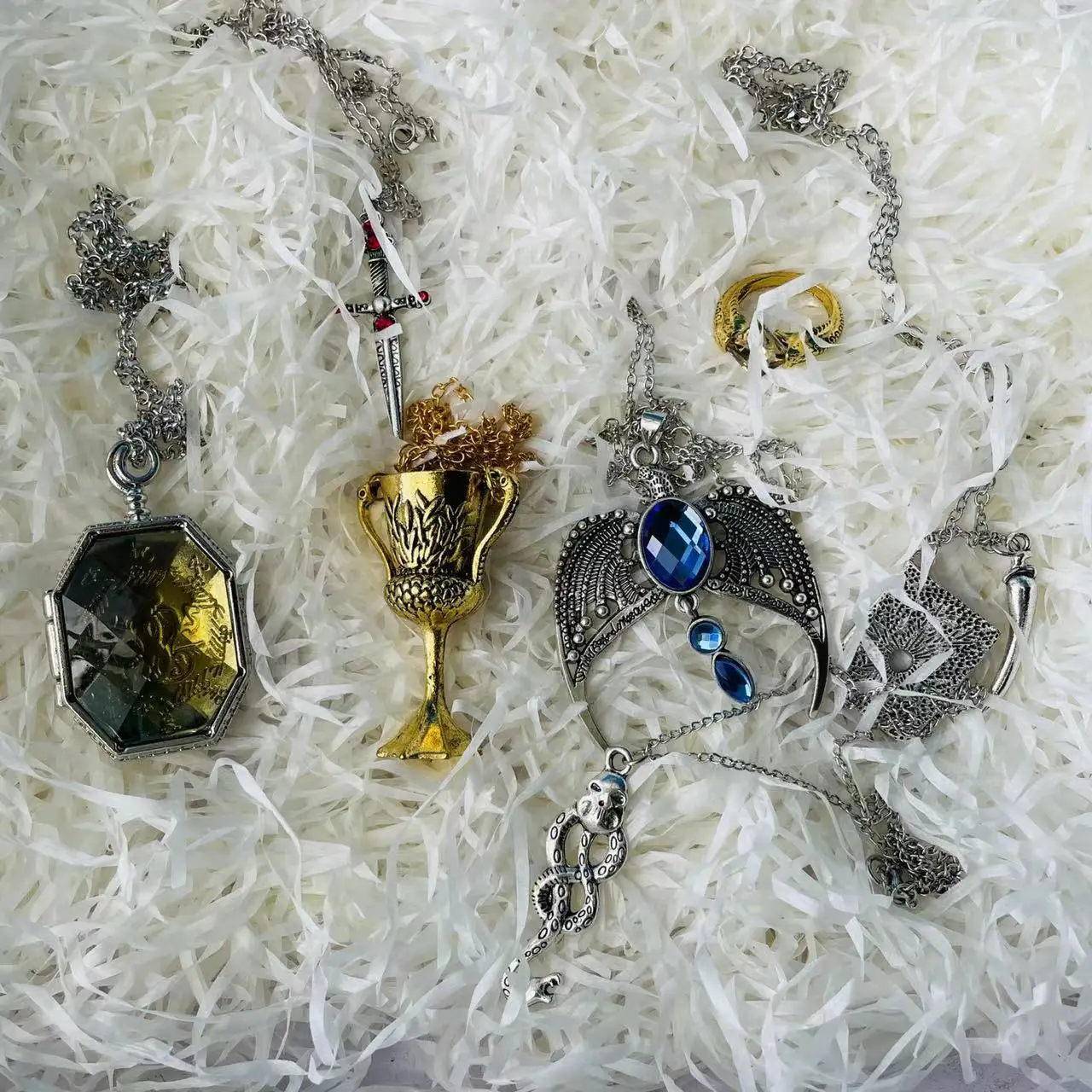 Snake Locket Eagle Goblet Diary Sword Dark Mark Pendant Props Ring Set 7 PCS Set Halloween Christmas Easter Gift Present