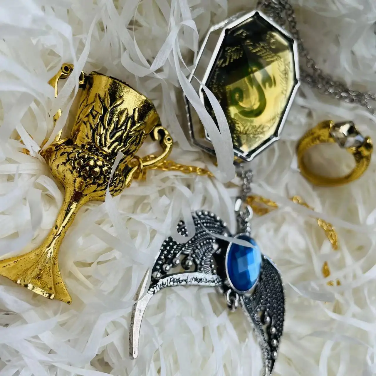 Snake Locket Eagle Goblet Diary Sword Dark Mark Pendant Props Ring Set 7 PCS Set Halloween Christmas Easter Gift Present