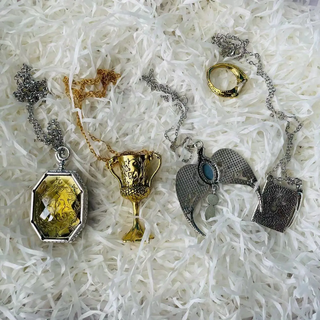 Snake Locket Eagle Goblet Diary Sword Dark Mark Pendant Props Ring Set 7 PCS Set Halloween Christmas Easter Gift Present