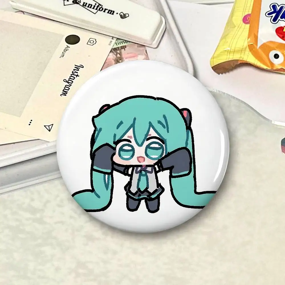 H-Hatsune Miku Cartoon Star Badges, Brooches, Pins, Tin Props, Christmas Gifts, Birthday Gifts